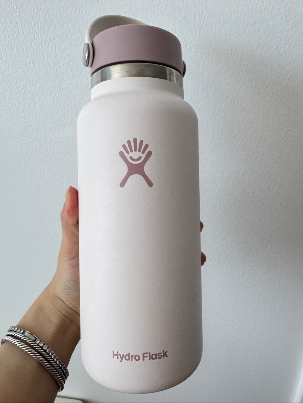 Hydroflask juneberry LIMITED EDITION 32oz